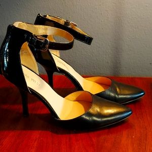 Nine west mary Jane style high heels
